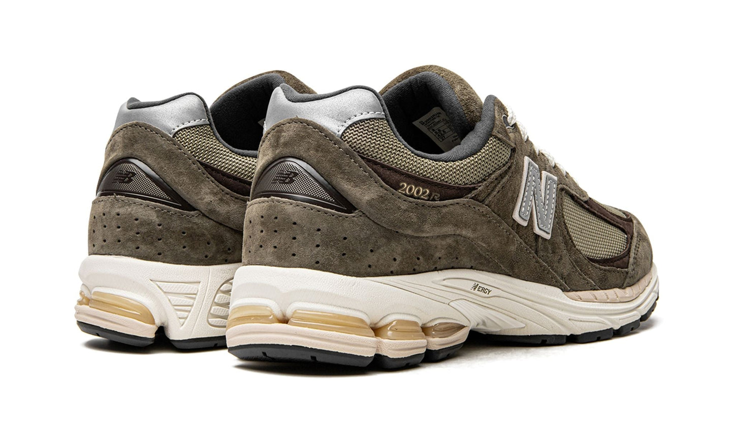 2002R Olive Brown