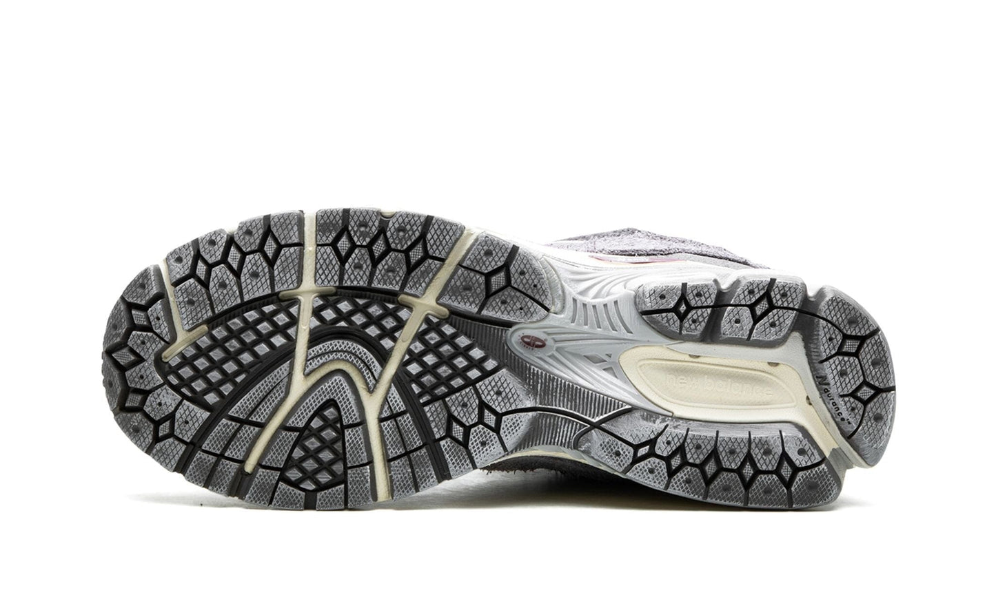 2002R Protection Pack Lunar New Year Dusty Lilac