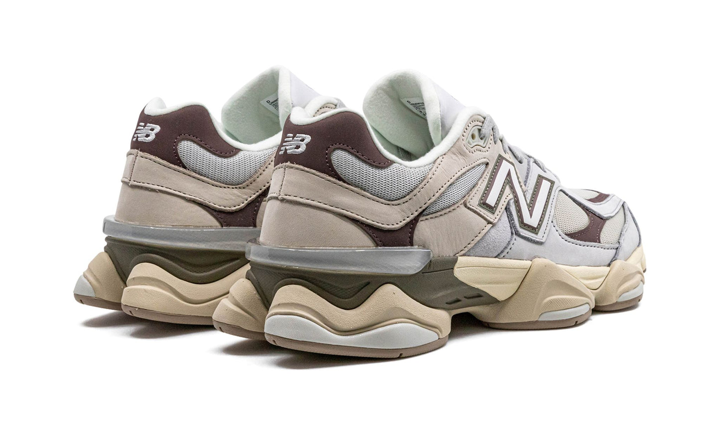 9060 Grey Matter Timberwolf