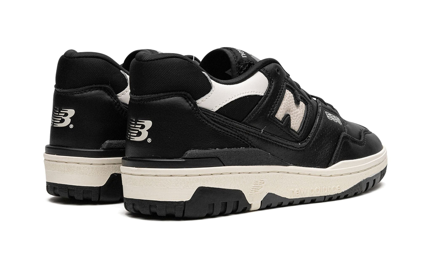 550 Black Cream White