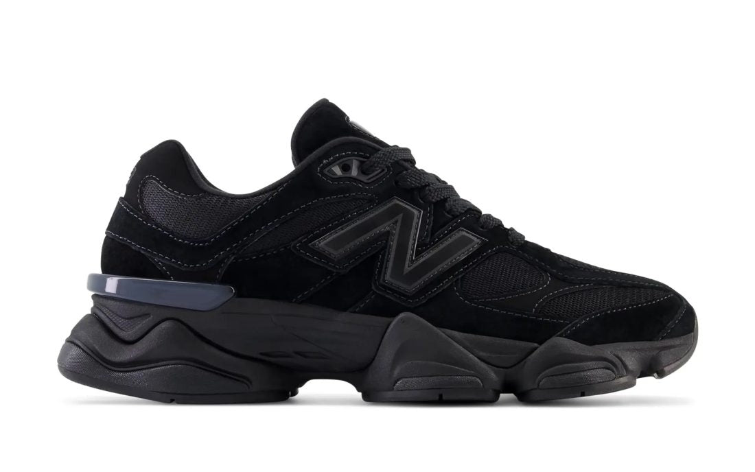 New Balance 9060 Triple Black